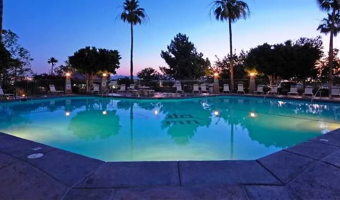 & Hotel 3*