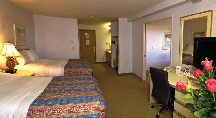 & Hotel 3*