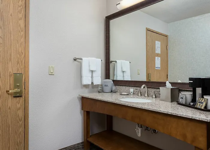 & Hotel Yuma
