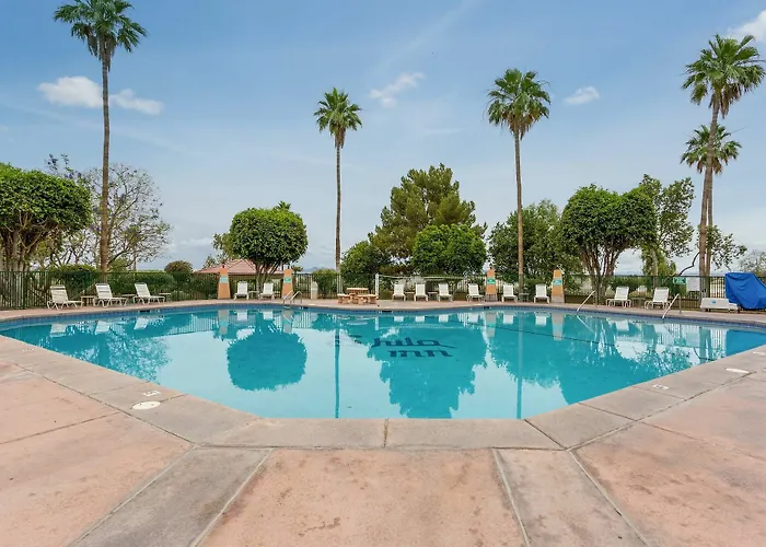 & Hotel